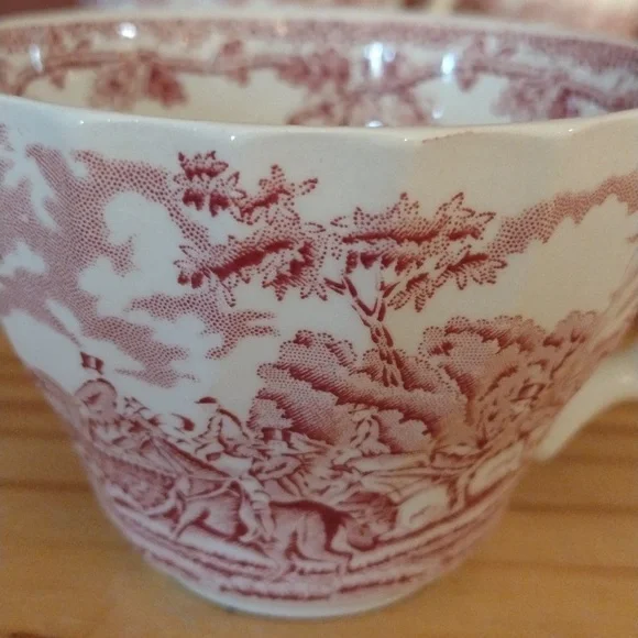 Myott's Country Life cups/saucers - Picture 4 of 10